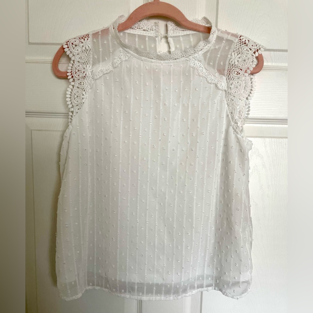 SHEIN White Lace-Trim Swiss Dot Sleeveless Camisole Top